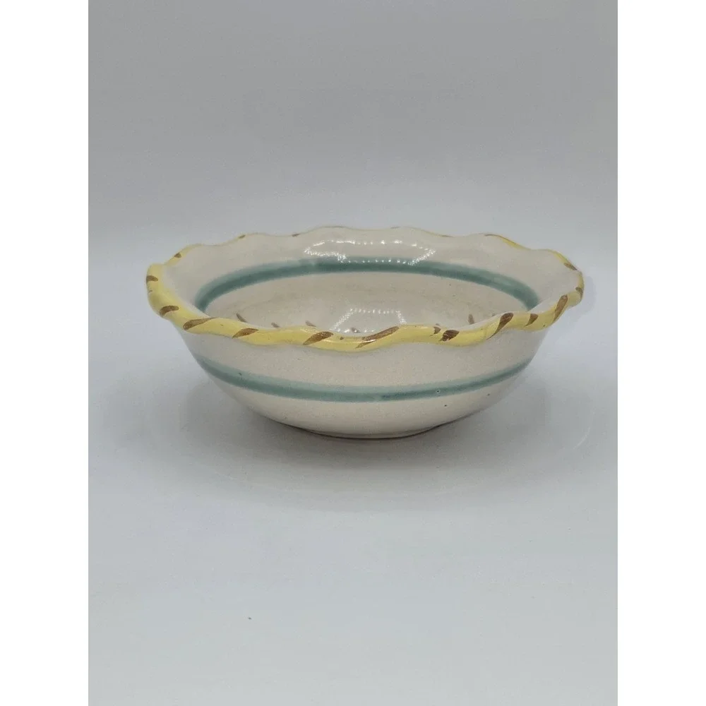 Meridiana Ceramiche Italian Hand Painted Floral Scalloped Serving Bowl Italy